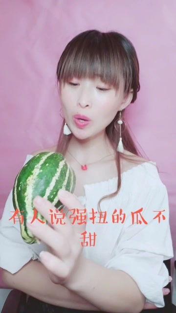 娱乐吃瓜酱啃宠,揭秘娱乐圈宠粉秘籍